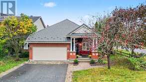 2 THUNDERBIRD CRESCENT | Ottawa Ontario | Slide Image One