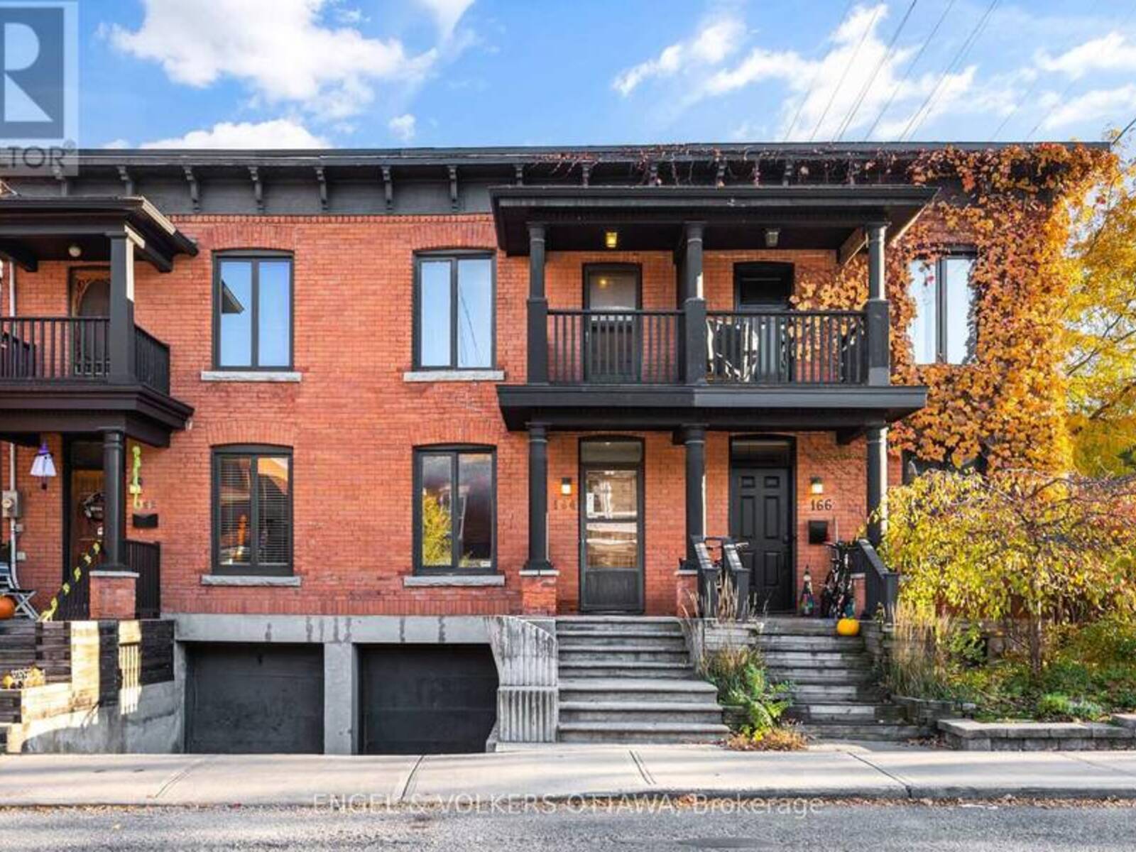 164 THIRD AVENUE, Ottawa, Ontario K1S 2K1
