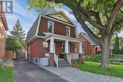 52 MARLOWE CRESCENT | Ottawa Ontario | Slide Image One