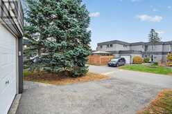 23 - 52 COMPATA WAY | Ottawa Ontario | Slide Image Forty-three