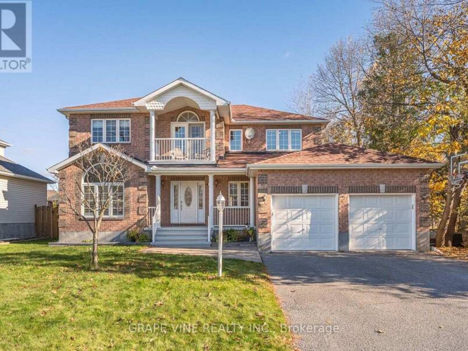 45 BASSWOOD AVENUE, Ottawa, Ontario K2S 1X3
