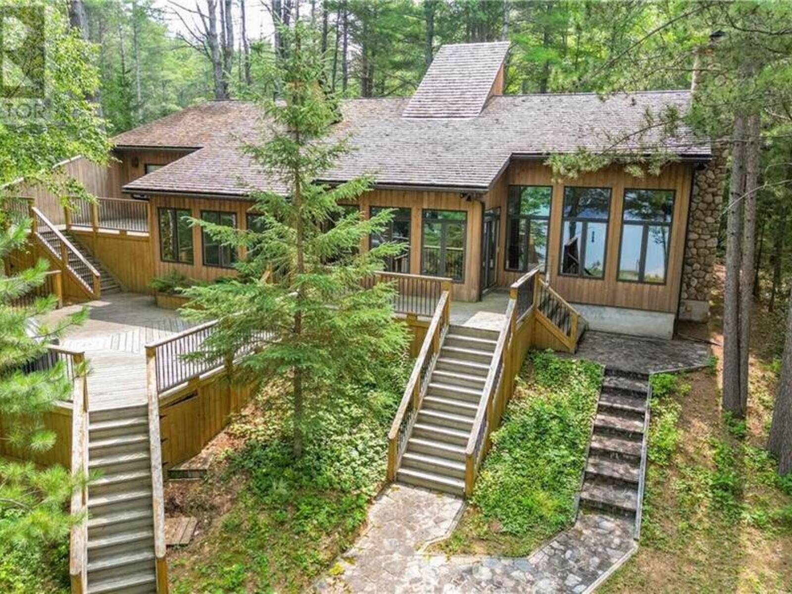 27 ROCKY SHORES LANE, Round Lake Centre, Ontario K0J 2J0