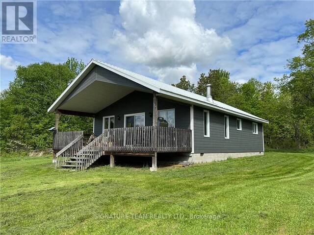 1408B SUMMERS ROAD Petawawa Ontario, K8H 2W8