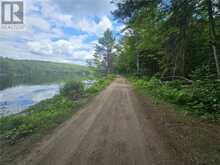 00B OTTER LAKE TRAIL BED TRAIL | Barrys Bay Ontario | Slide Image Nine