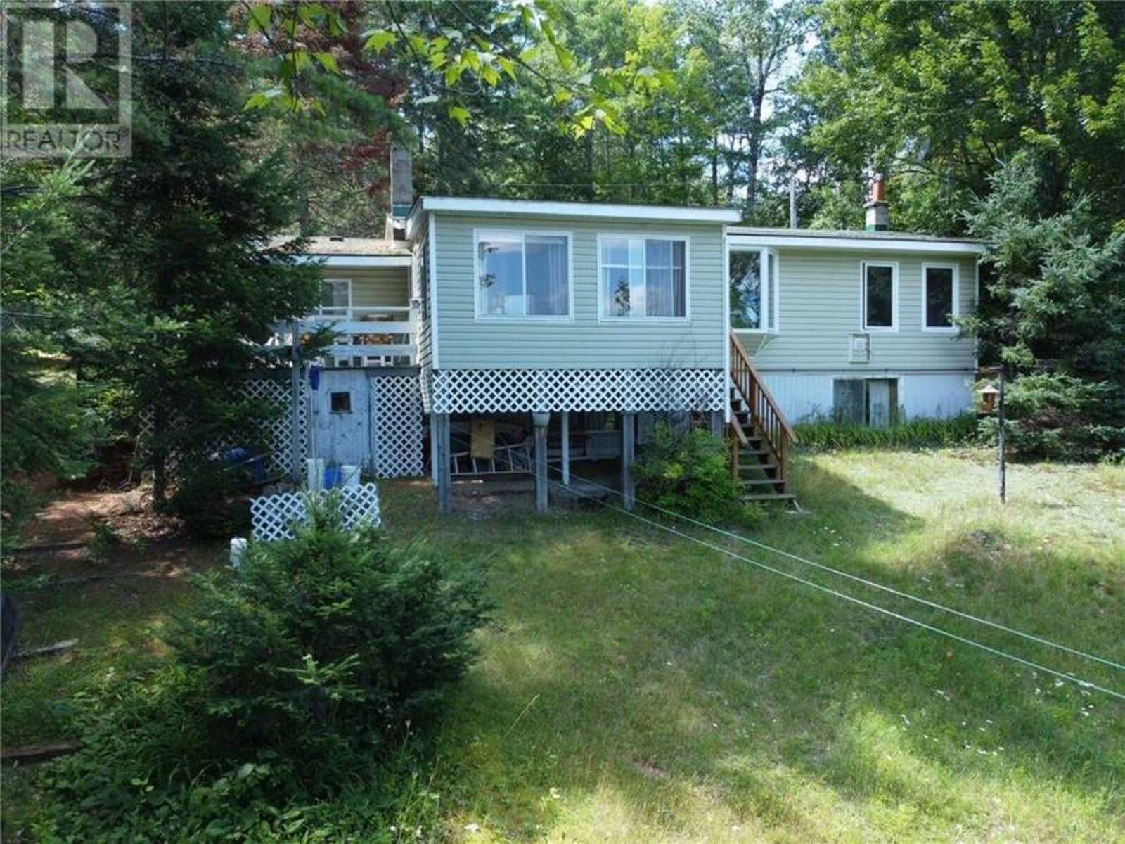 107 BLACKFISH BAY ROAD, Barrys Bay, Ontario K0J 1B0