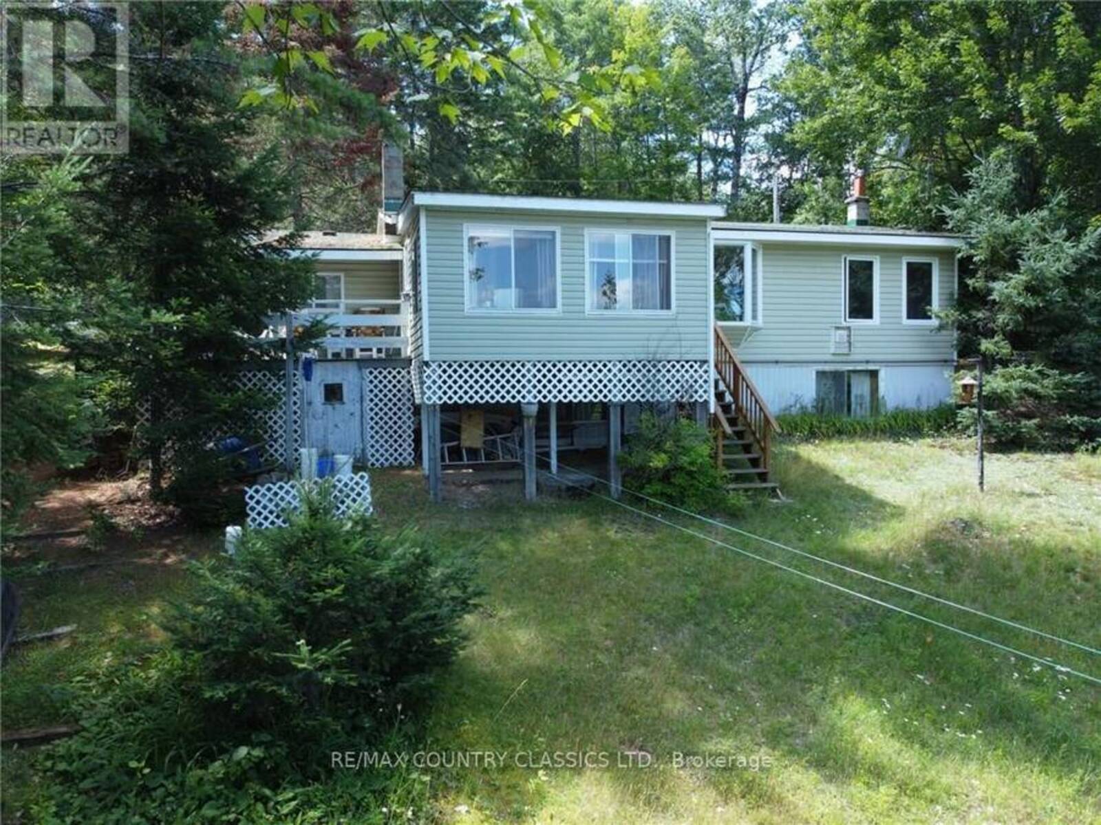 107 BLACKFISH BAY ROAD, Madawaska Valley, Ontario K0J 1B0