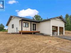 5 MAPLEVIEW COURT Beachburg Ontario, K0J 1C0