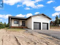 7 MAPLEVIEW COURT Beachburg Ontario, K0J 1C0