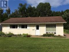 55 BEACH AVENUE Deep River Ontario, K0J 1P0