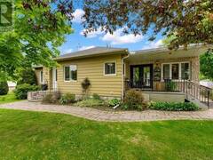 127 GRANT BOULEVARD Renfrew Ontario, K7V 2P3