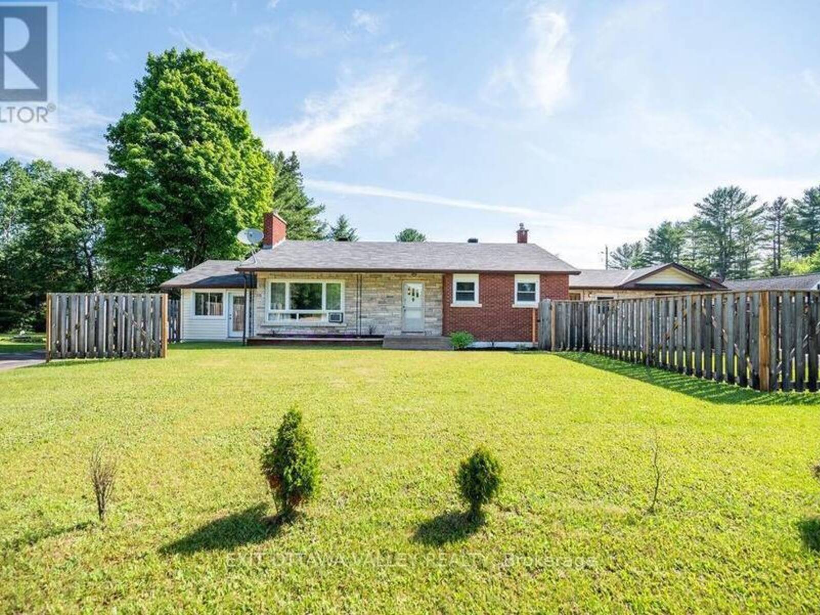 33486 HIGHWAY 17, Deep River, Ontario K0J 1P0