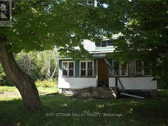 30 RICHMOND STREET W Kawartha Lakes Ontario, K0M 2B0