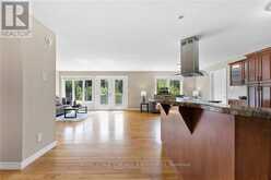 40 BLUE DANUBE WAY | Laurentian Valley Ontario | Slide Image Nine