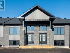 45 SAMANTHA CRESCENT Petawawa Ontario, K8H 0H5