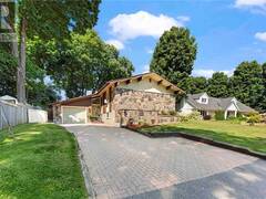 601 GLENWOOD DRIVE Pembroke Ontario, K8A 1T7