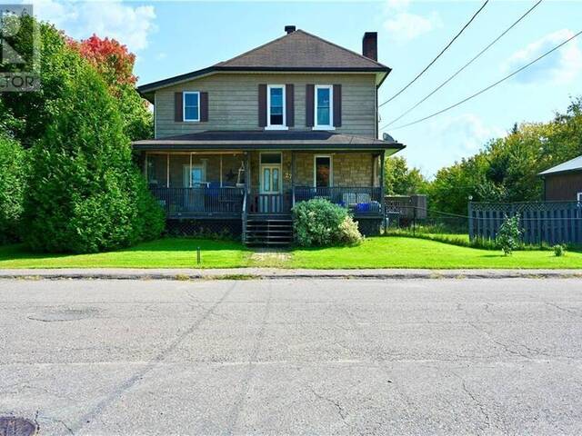 27 MEADOW STREET Cobden Ontario, K0J 1K0