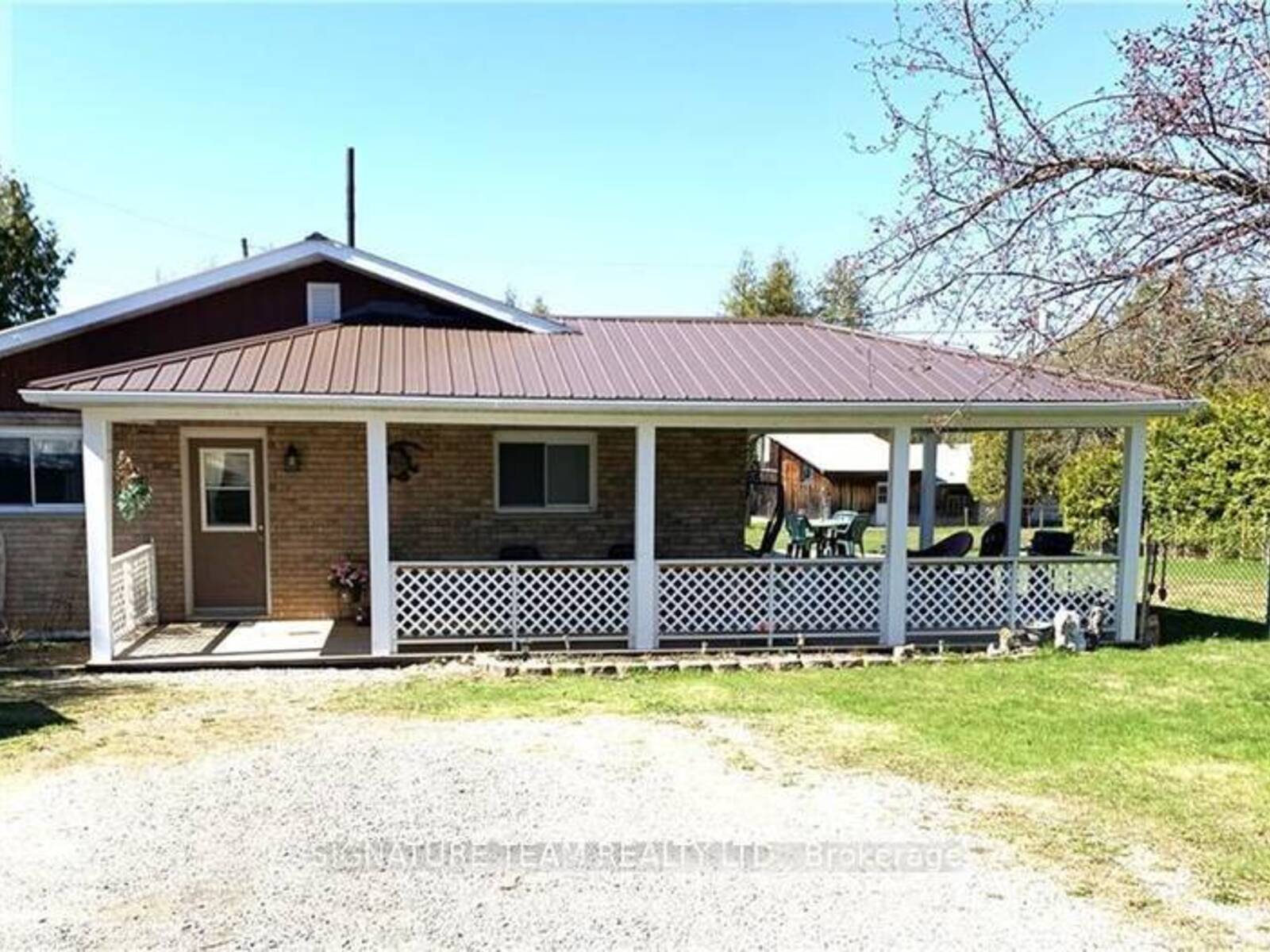 29 WESLILLY LANE, North Algona Wilberforce, Ontario K0J 1T0