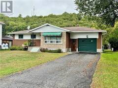 46 WILNO STREET Barrys Bay Ontario, K0J 1B0