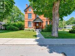 80 MUNROE AVENUE E Renfrew Ontario, K7V 3K1