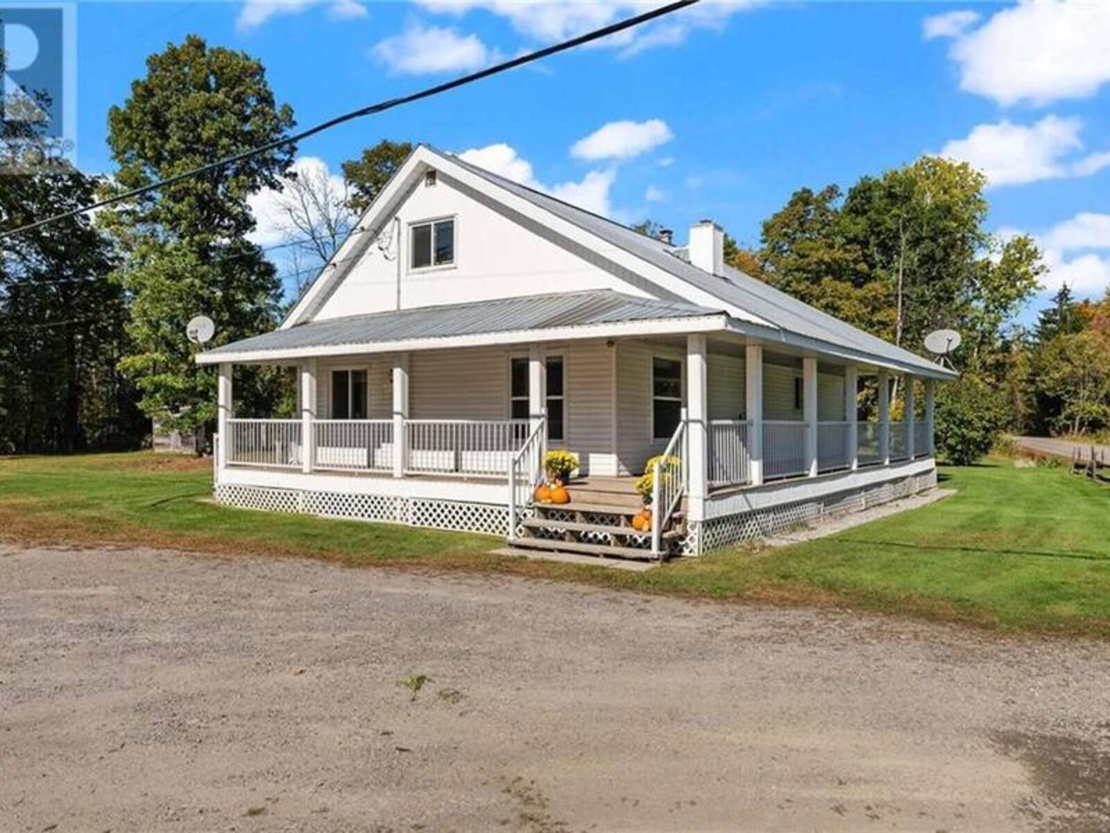 11878 LANARK ROAD, Calabogie, Ontario K0J 1H0