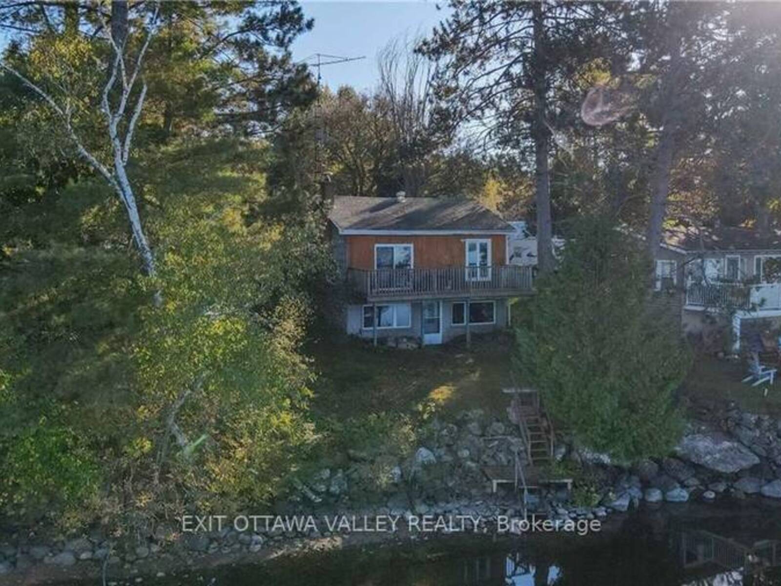 751 ROCK POINT LANE, Killaloe, Hagarty and Richards, Ontario K0J 2J0