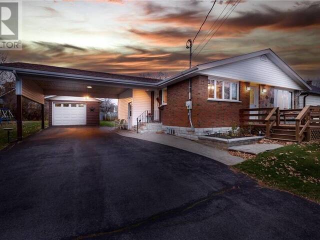 8 DIXON STREET Cobden Ontario, K0J 1K0