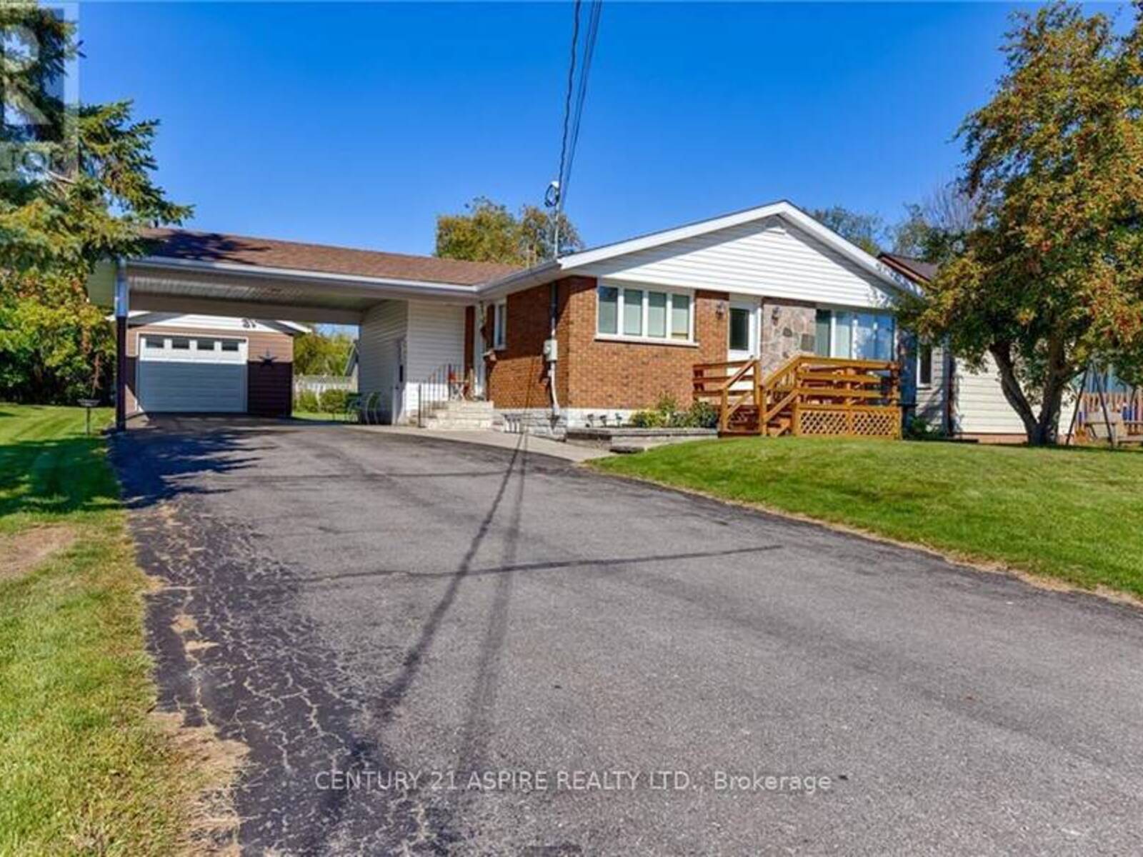 8 DIXON STREET, Cobden, Ontario K0J 1K0