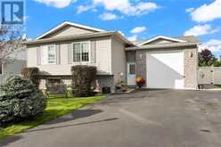 181 D'YOUVILLE DRIVE | Pembroke Ontario | Slide Image One