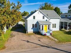 269 IRVING STREET Pembroke Ontario, K8A 2S7