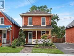 190 LOCHIEL STREET S Renfrew Ontario, K7V 1W7