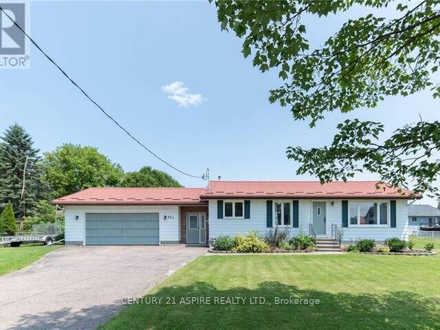 447 BOUNDARY ROAD Pembroke Ontario, K8A 6L2