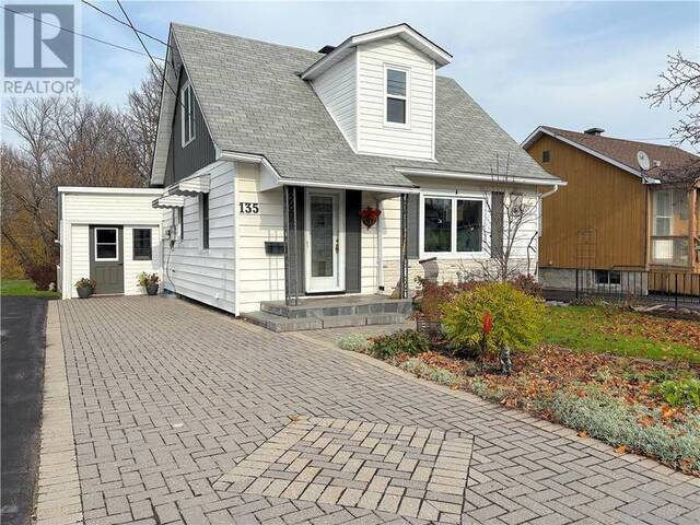 135 PETER STREET Renfrew Ontario, K7V 1H9