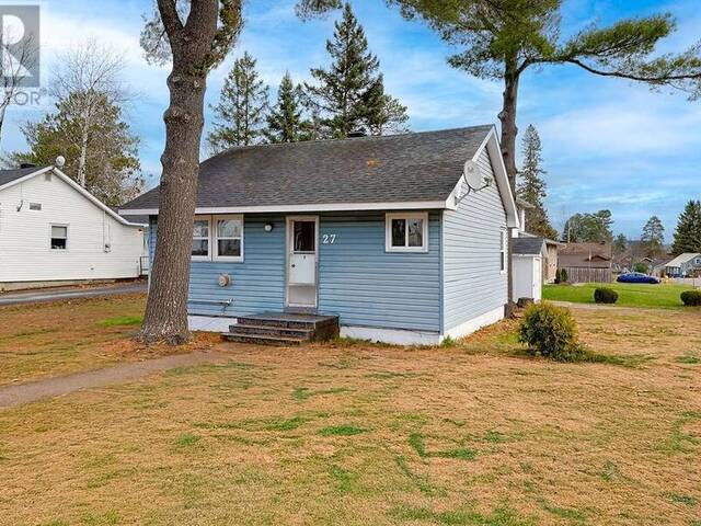 27 SUMMIT STREET Deep River Ontario, K0J 1P0