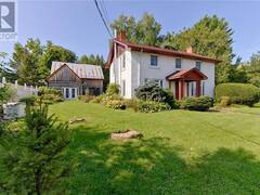 6 NADOBNY LANE Horton Ontario, K7V 3Z9