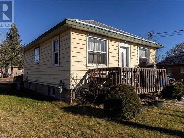 671 GORDON STREET Pembroke Ontario, K8A 6J7