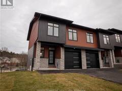 13 NORTHBROOK STREET Petawawa Ontario, K8H 3N4