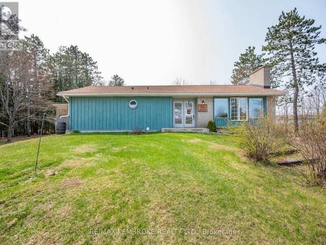 36 LABINE CRESCENT Petawawa Ontario, K8H 2J2