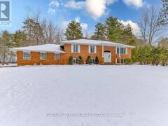 25 SELLEY STREET Petawawa Ontario, K8H 3G9