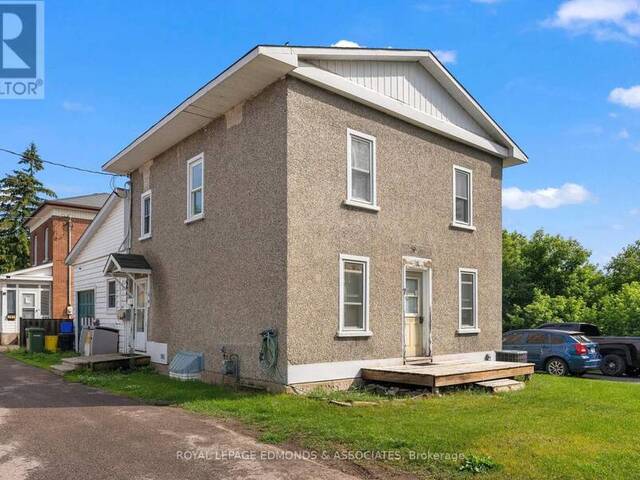 7 ISABELLA STREET Pembroke Ontario, K8A 5S4