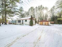 27 MEILLEURS ROAD Deep River Ontario, K0J 1P0