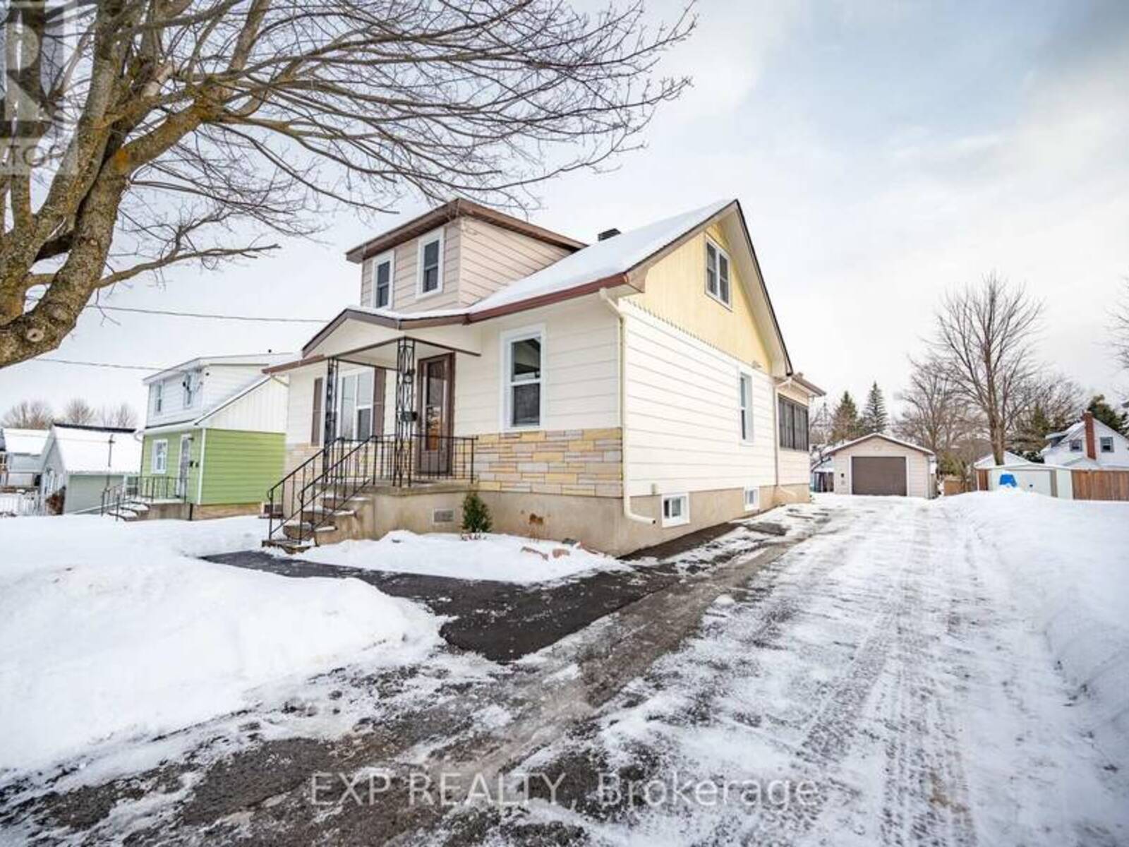 333 JOFFRE AVENUE, Renfrew, Ontario K7V 3L6