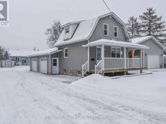 445 BOUNDARY ROAD E Pembroke Ontario, K8A 6L2