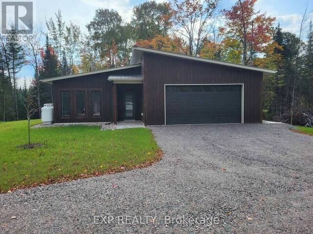 2123 HWY 132 Renfrew Ontario, K7V 3Z7