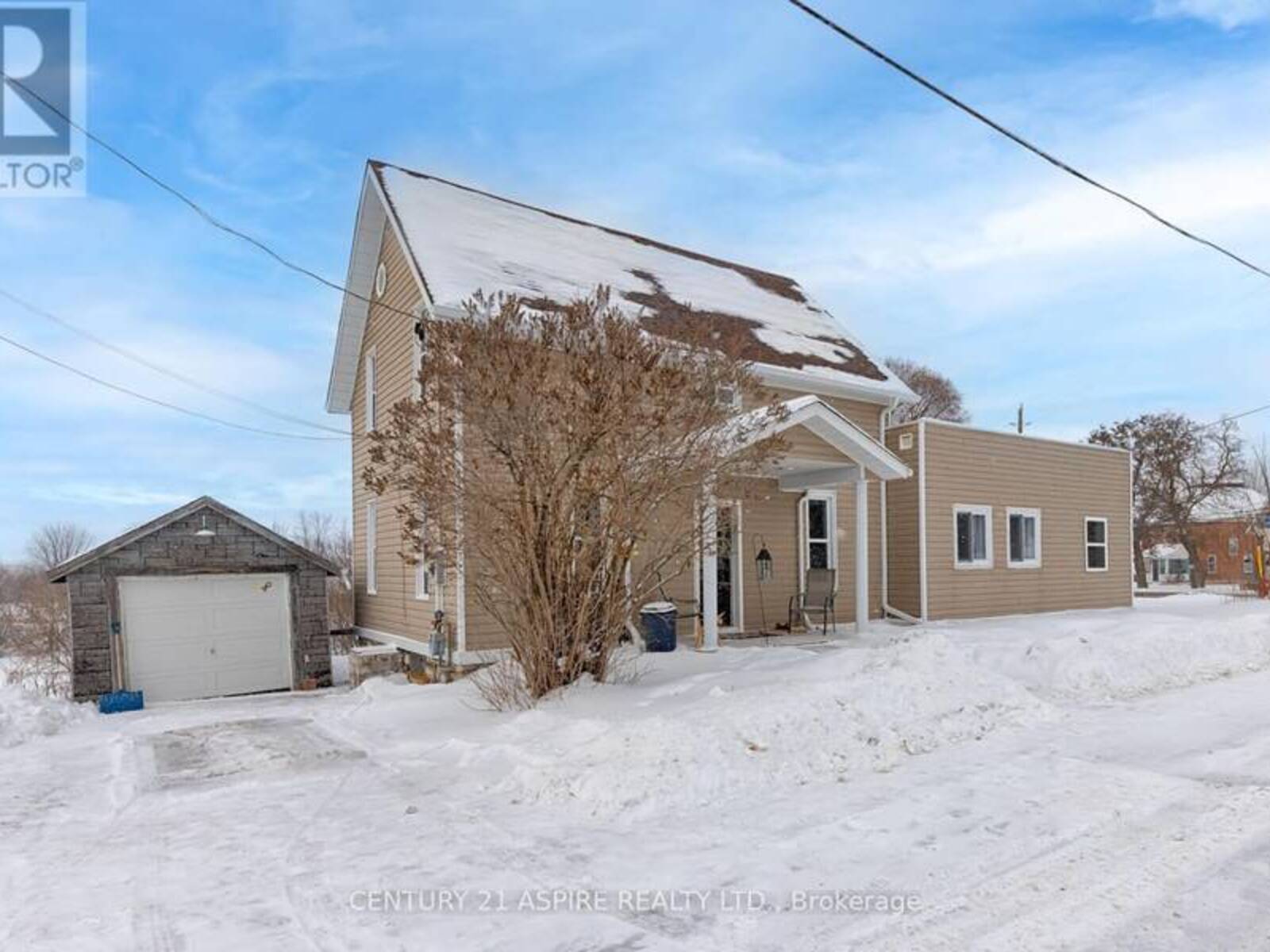 1 HANNAH STREET, Whitewater Region, Ontario K0J 1C0