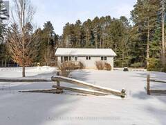 522 PINE STREET Greater Madawaska Ontario, K0J 2R0