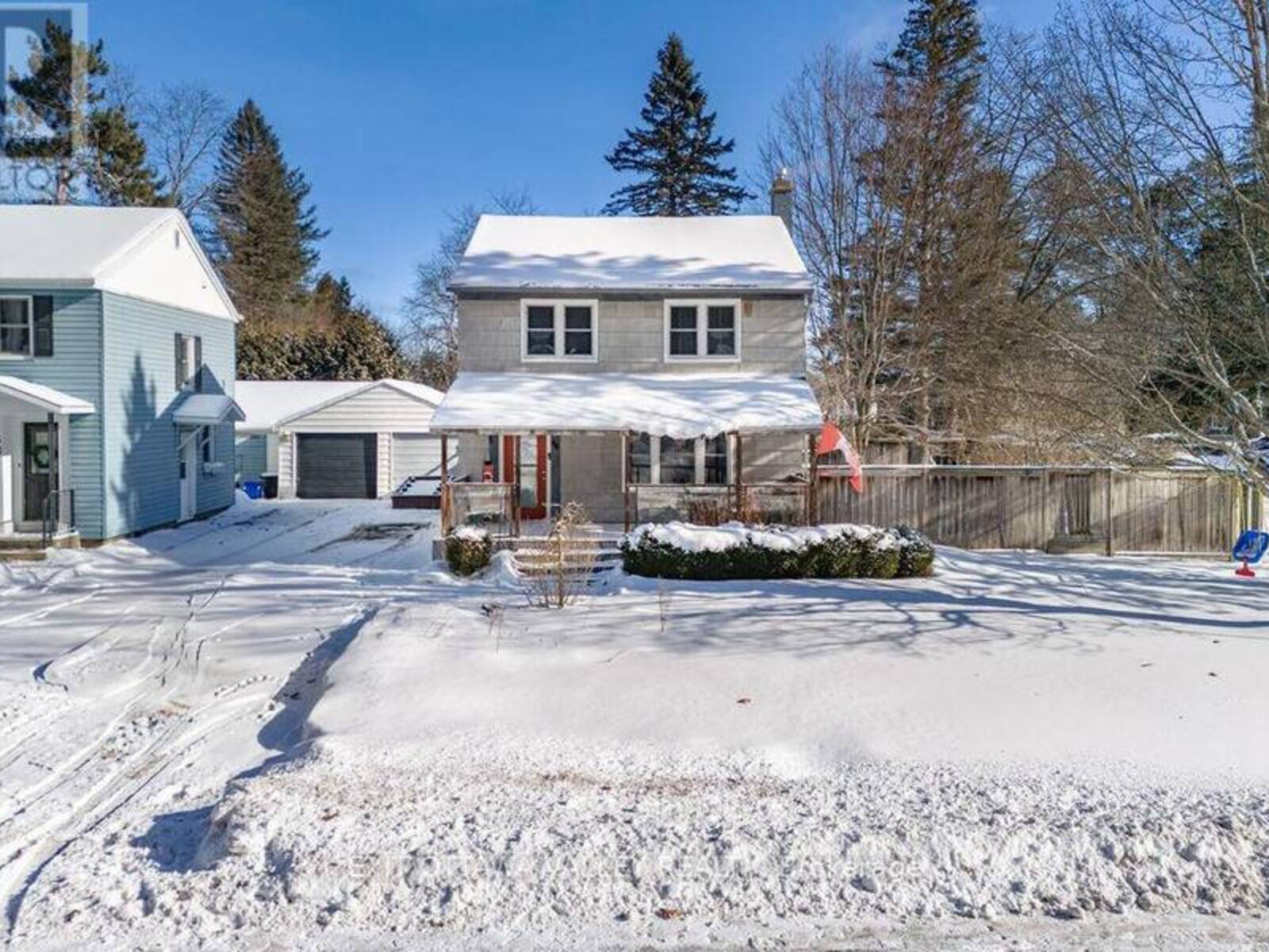 66 RUTHERFORD AVENUE, Deep River, Ontario K0J 1P0