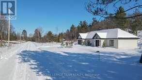 41948A COMBERMERE ROAD N | Madawaska Valley Ontario | Slide Image Three