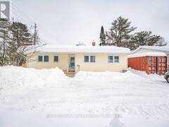 1 FRONTENAC CRESCENT Deep River Ontario, K0J 1P0