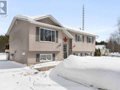 2304 EADY ROAD Renfrew Ontario, K7V 3Z8