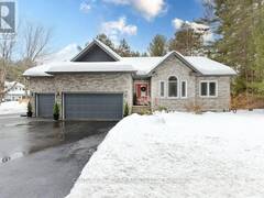 7 STEFFEN STREET Petawawa Ontario, K8H 3L8